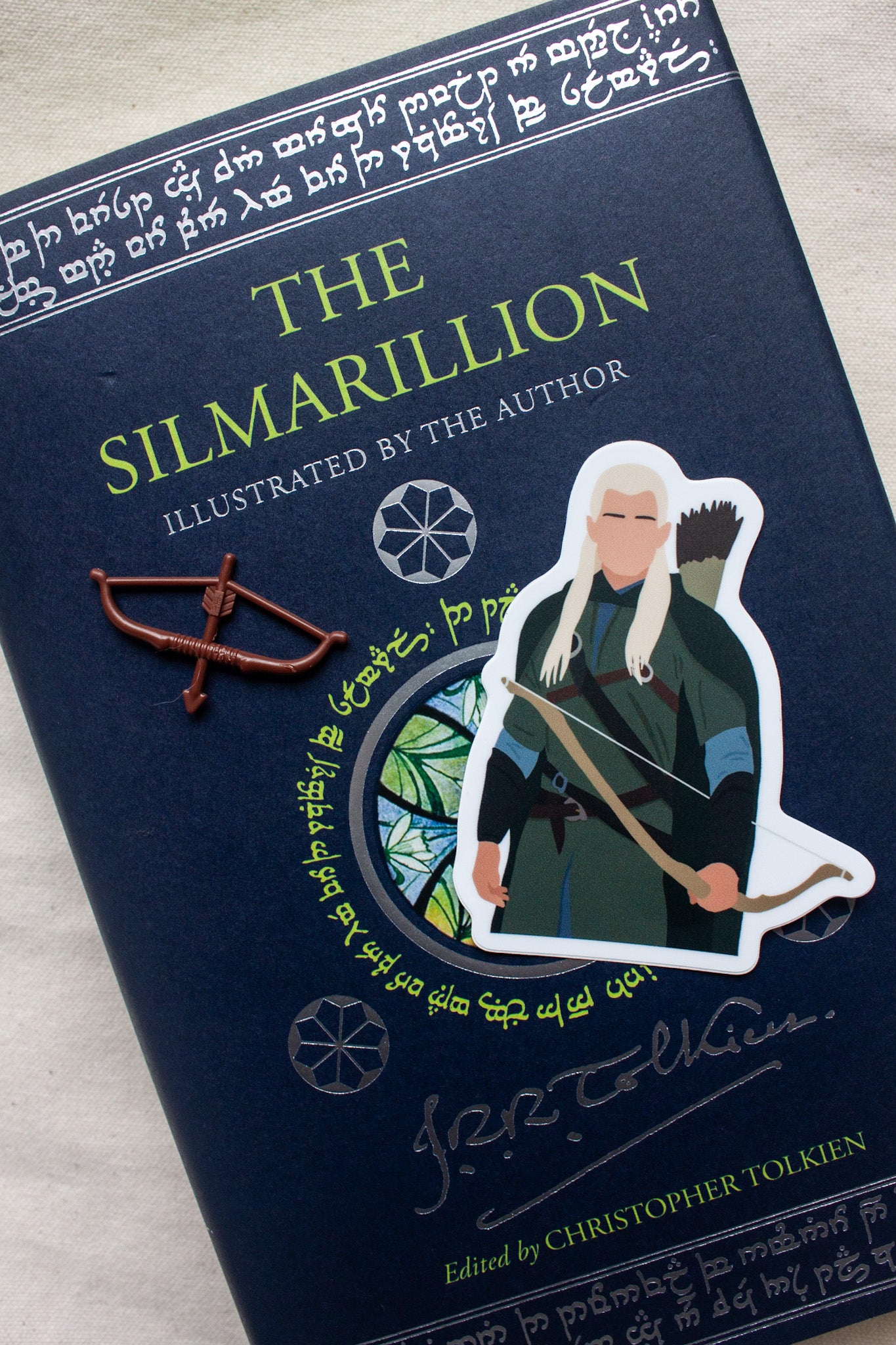 Legolas sticker from The Lord of the Rings, featuring the skilled Elven archer with his bow drawn and ready for action. Ideal for fans of Legolas and Tolkien’s fantasy world.